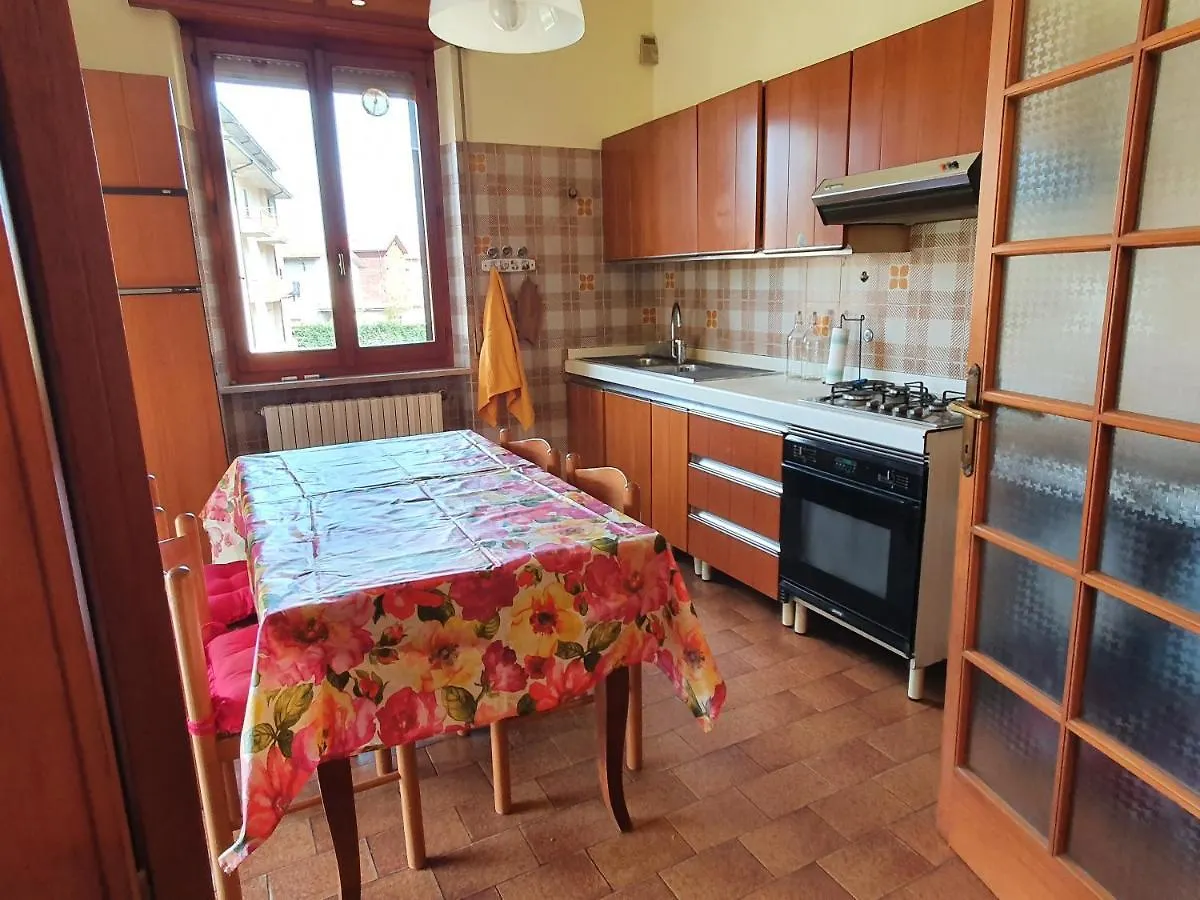 Casa Nini Villa Albareto  0*, Albareto (Parma) Italy