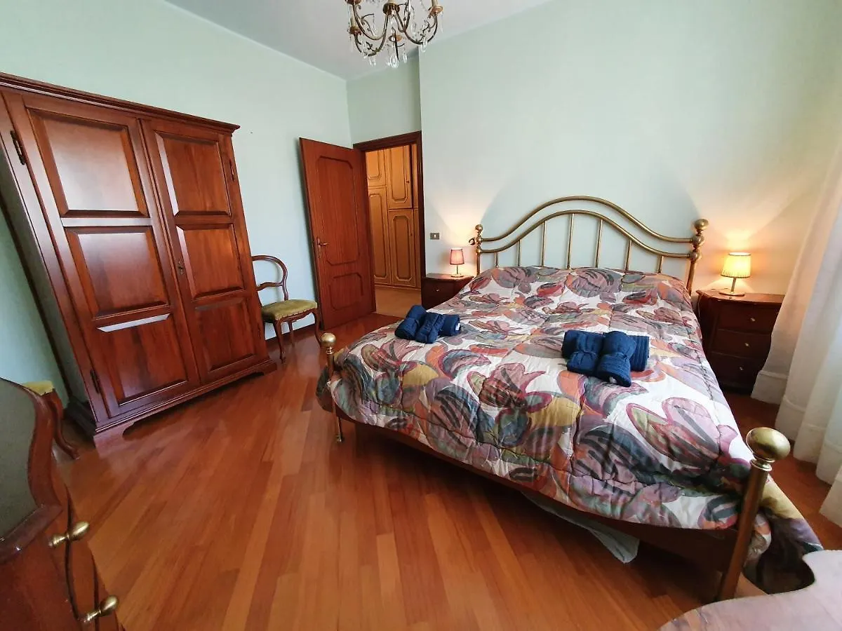 Casa Nini Villa Albareto  0*, Albareto (Parma) Italy